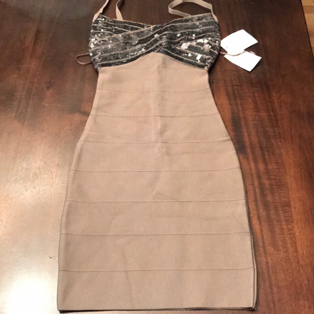 NWT Guess Dress Sequin Tan Silver Bodycon